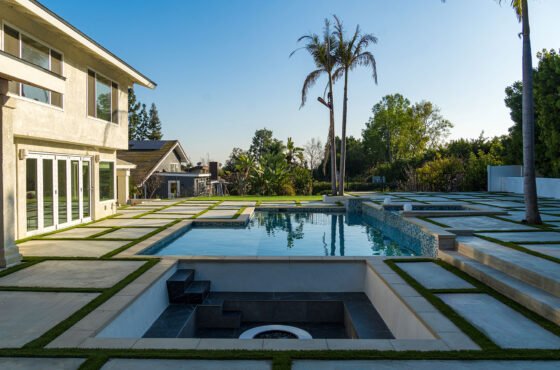 Understanding the Pool Engineering Role for Hillside Yards