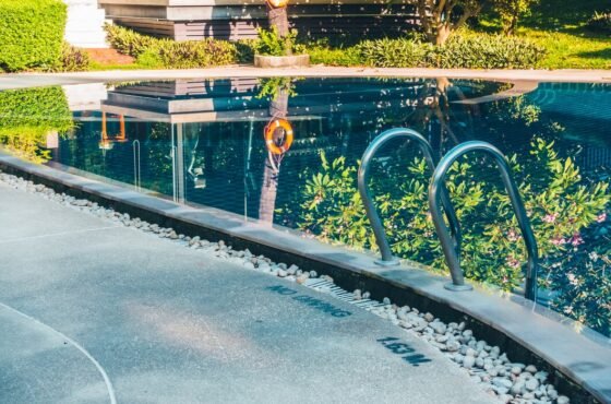 Pool Resurfacing Tips That Work Without Draining It All